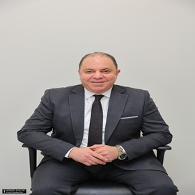  الأستاذ أحمد بدوى محمود بكرى 