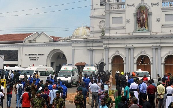 "القومي لحقوق الإنسان" يدين التفجيرات التي استهدفت كنائس وفنادق سريلانكا 