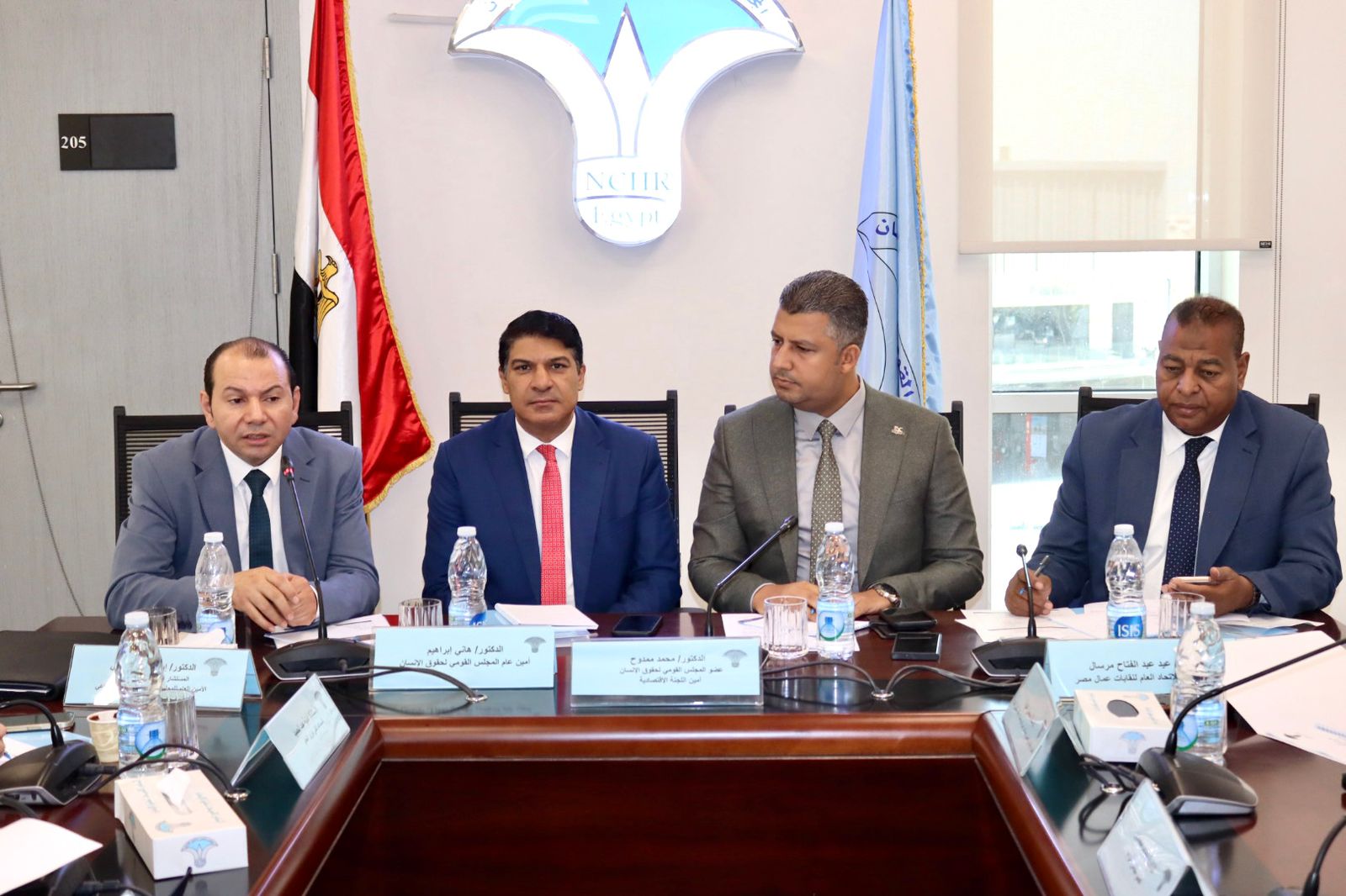  القومي لحقوق الإنسان يعقد ورشة عمل حول حقوق العمال وبيئة العمل الآمنة 