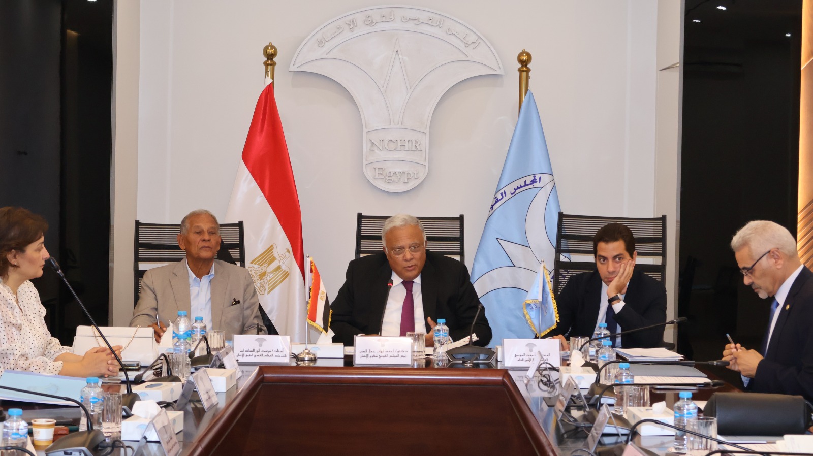  المجلس القومي لحقوق الإنسان يستعرض أولويات عمله وخططه للتفاعل الوطني والدولي خلال اجتماعه الدوري لشهر سبتمبر 