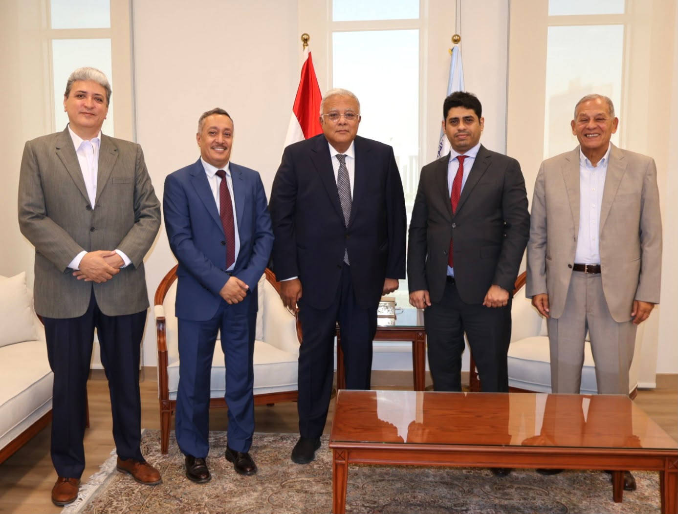  القومي لحقوق الإنسان يستقبل وزير الشؤون القانونية وحقوق الإنسان اليمني 