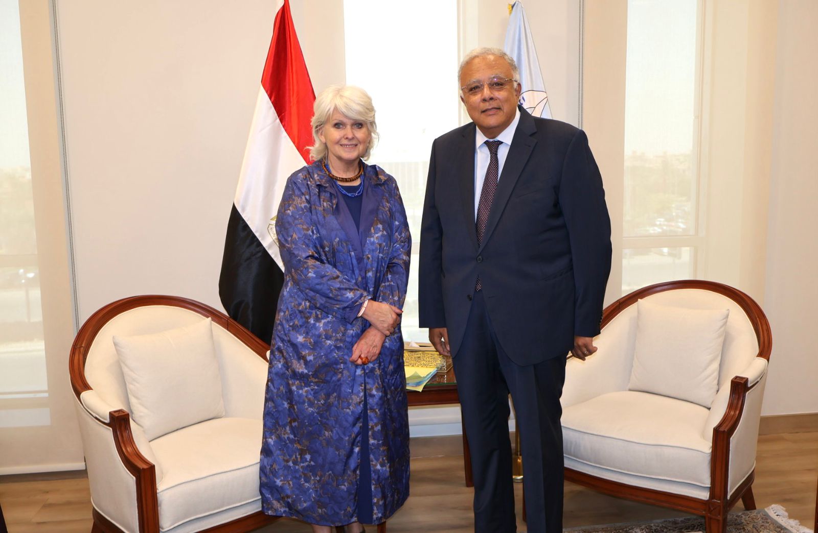  رئيس القومى لحقوق الإنسان يستقبل سفيرة جمهورية فرنسا لحقوق الإنسان بمقر المطلس 
