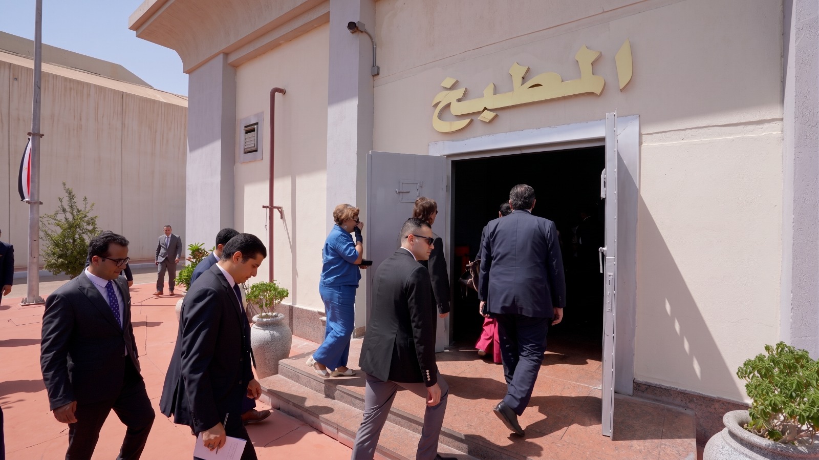  المجلس القومي لحقوق الإنسان يجري زيارة تفقدية لمركز الإصلاح والتأهيل ببدر 
